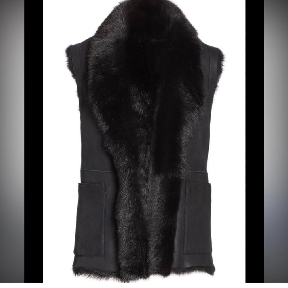 Reversible VINCE Shearling Fur Leather Vest - Picture 3 of 12